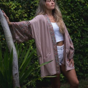 DUSTY PINK – LOVE